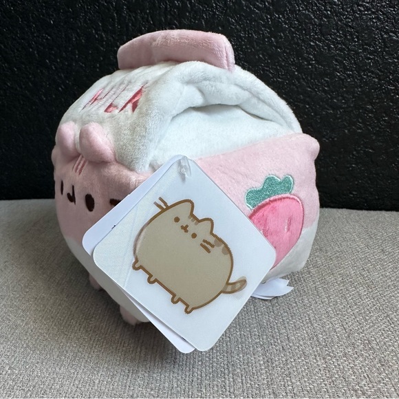 Pusheen Sips 🍓 Strawberry Milk 🥛 Plush NWT 6” - Picture 6 of 8